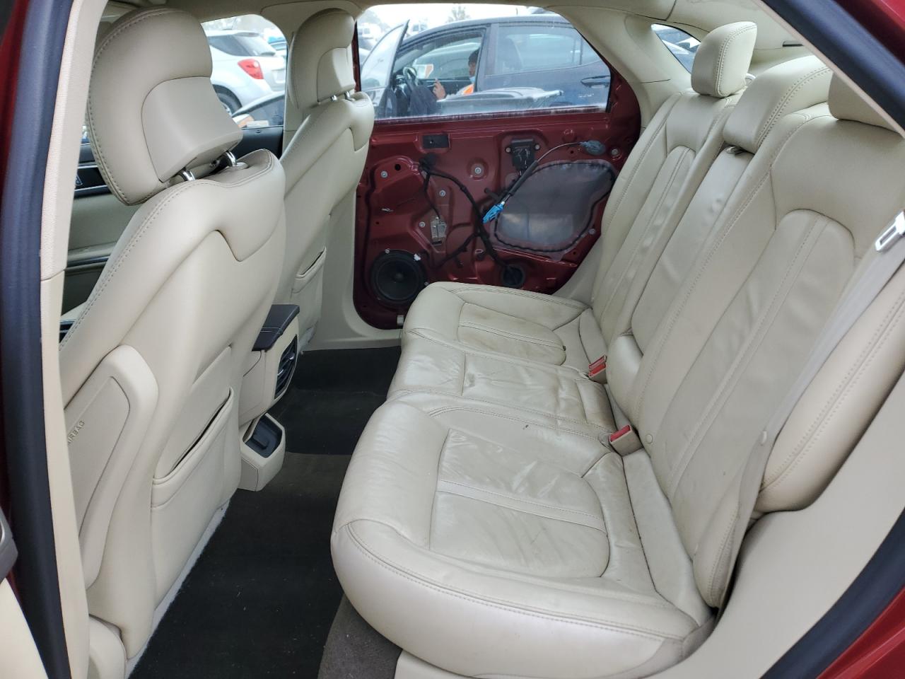 2013 Lincoln MKZ - Image 10