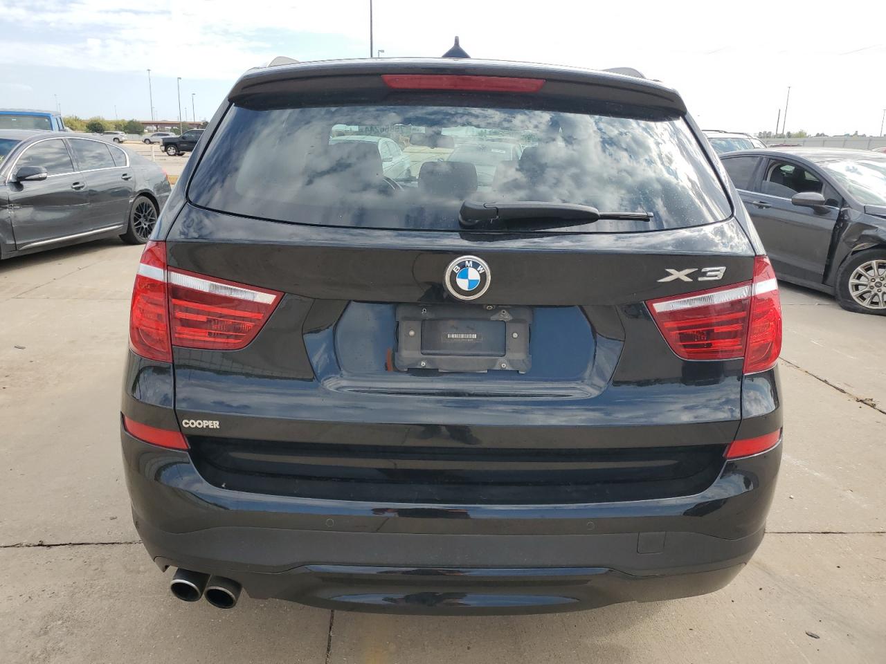 2017 BMW X3 xDrive28I VIN: 5UXWX9C39H0T18399 Lot: 75866244