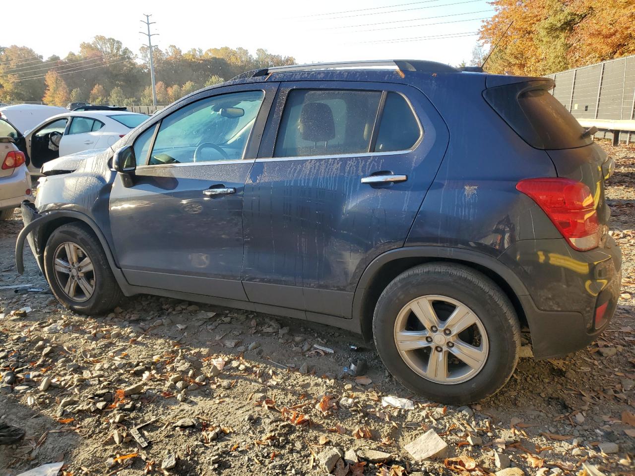2018 Chevrolet Trax - Image 2
