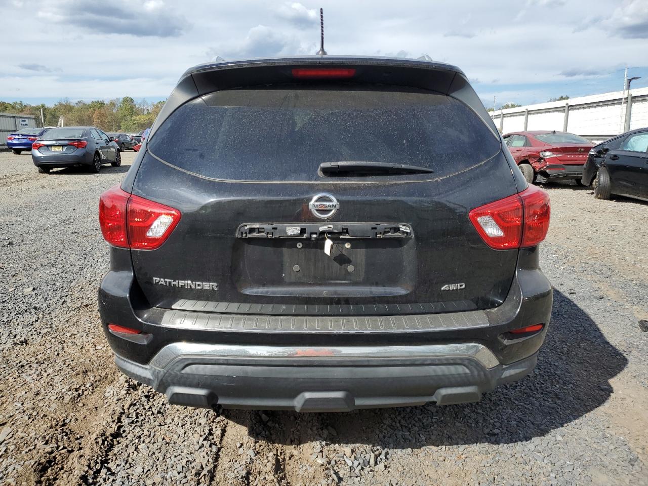 2017 Nissan Pathfinder S VIN: 5N1DR2MM2HC655265 Lot: 75133404