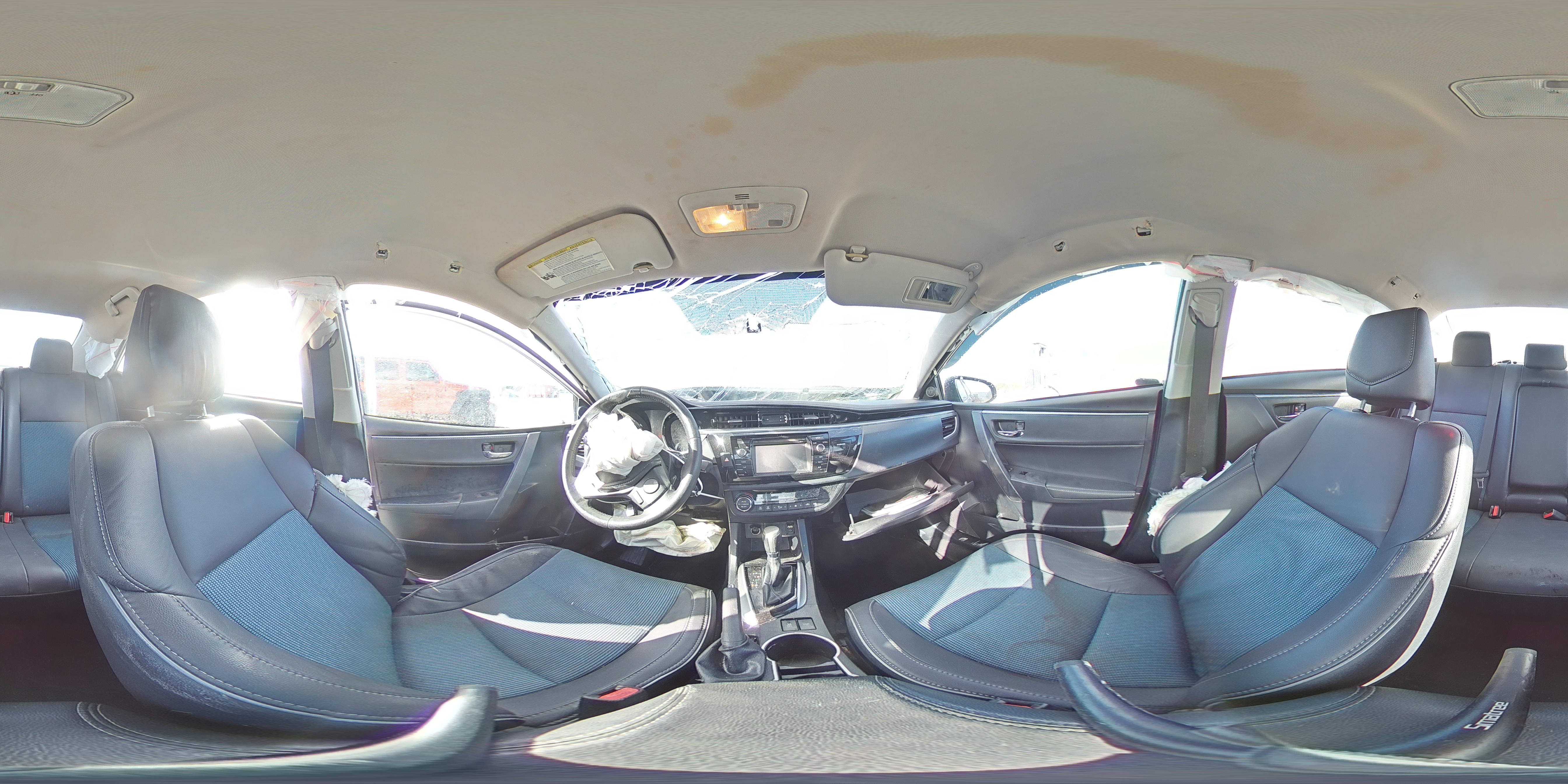 2015 Toyota Corolla - Image 13