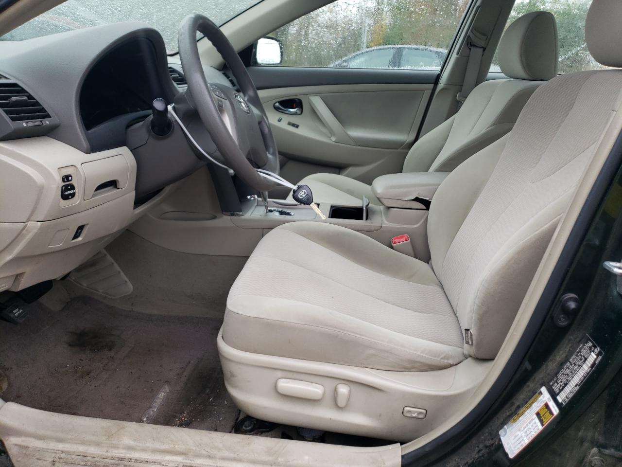 2011 Toyota Camry - Image 7