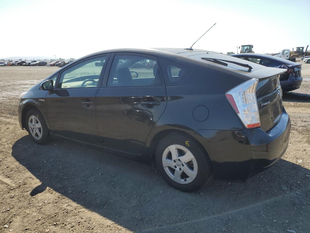 2010 Toyota Prius - Image 2