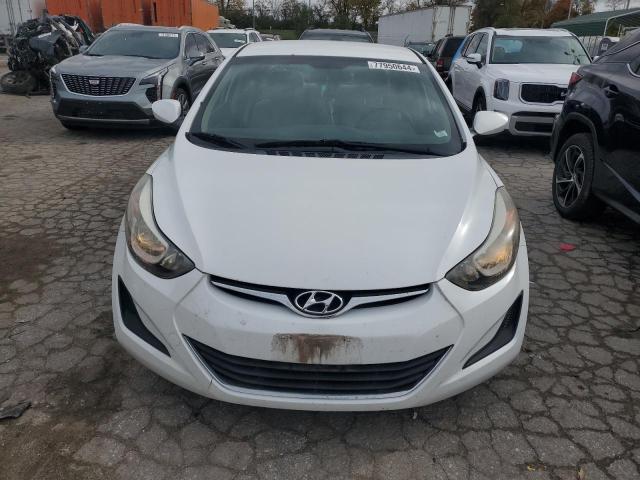  HYUNDAI ELANTRA 2015 Белый