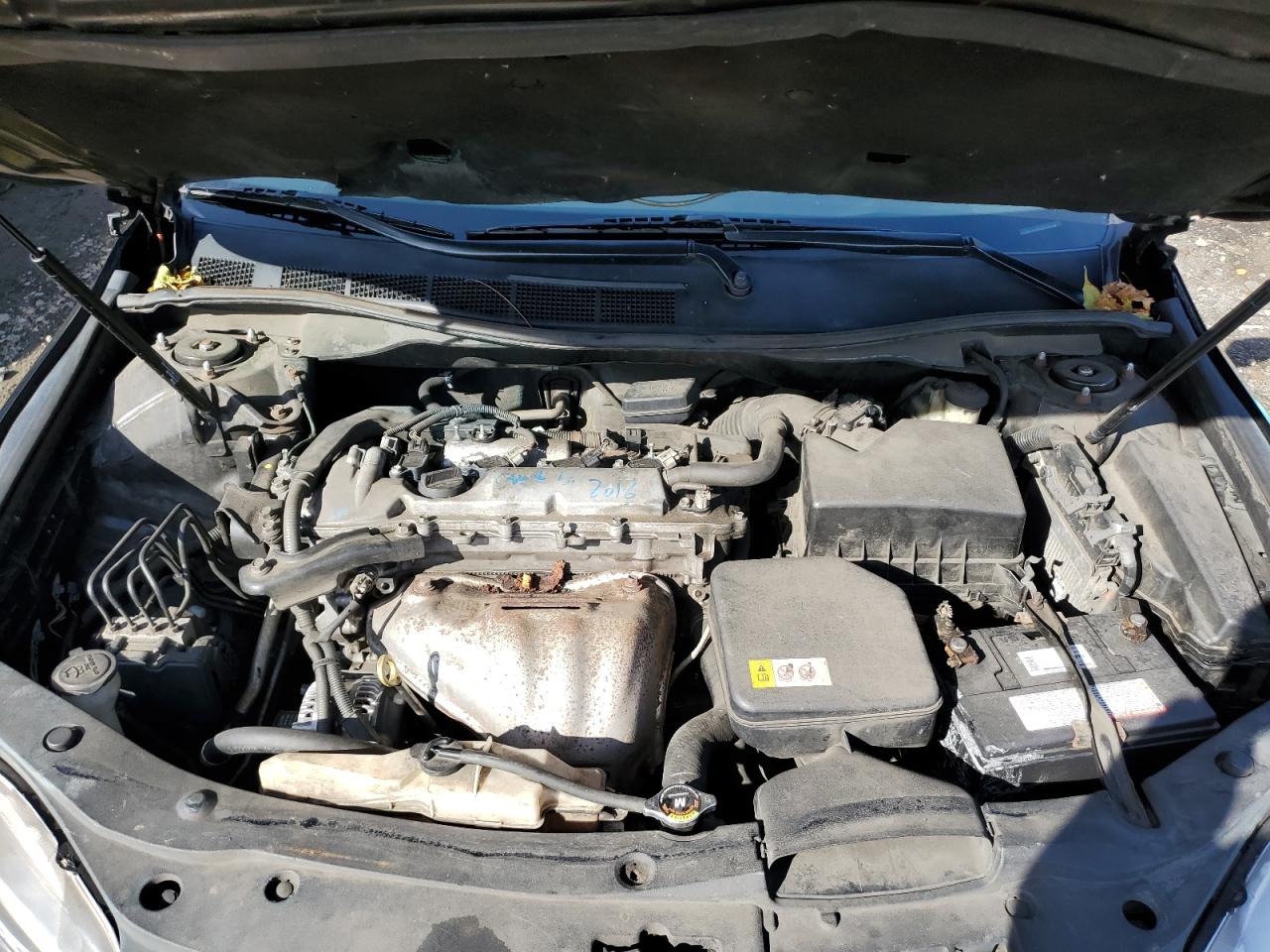 2017 Toyota Camry - Image 11