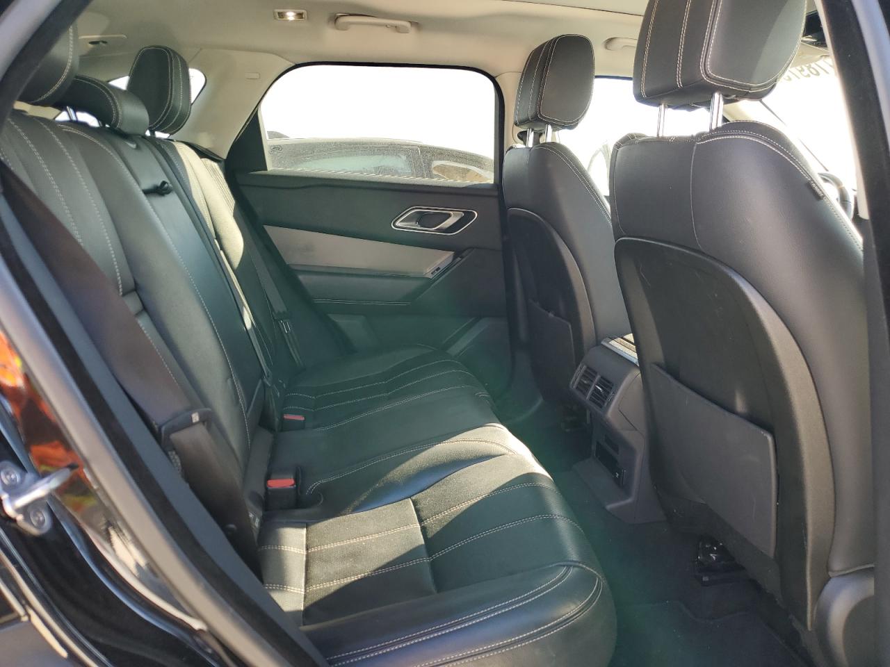 2019 Land Rover Range Rover - Image 11
