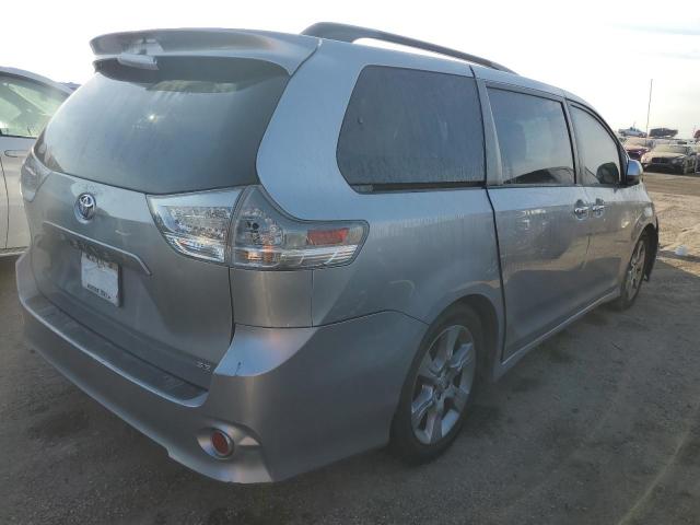  TOYOTA SIENNA 2013 Silver