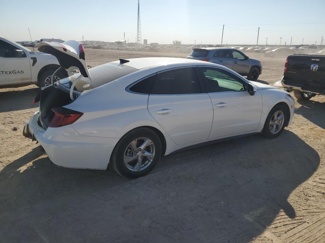 2021 Hyundai Sonata - Image 3