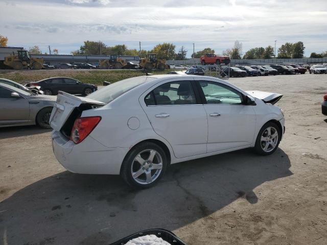 Sedans CHEVROLET SONIC 2013 White