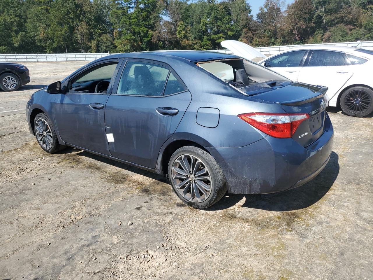 2015 Toyota Corolla - Image 2