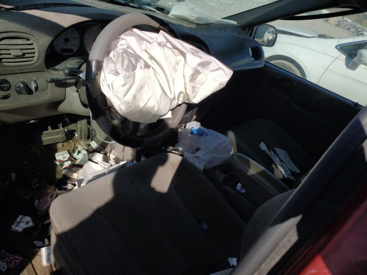 2003 Dodge Caravan - Image 8