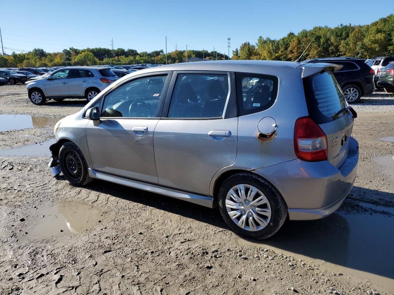 2008 Honda Fit - Image 2