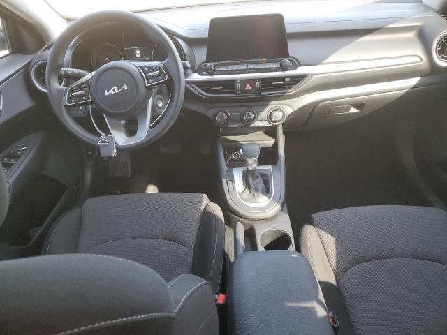 3KPF24AD9RE773759 Kia Forte LX 8