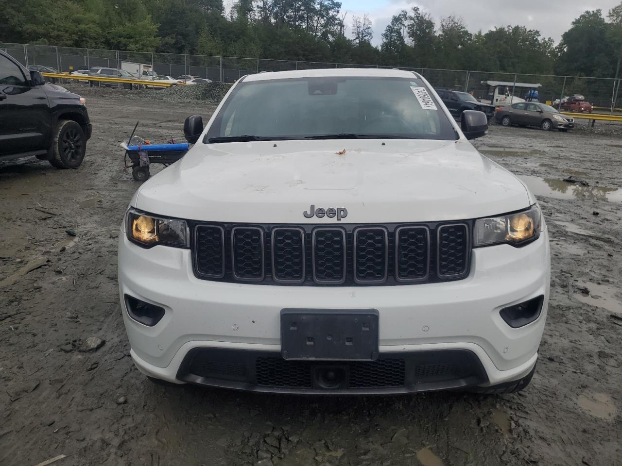 2021 Jeep Grand Cherokee - Image 5