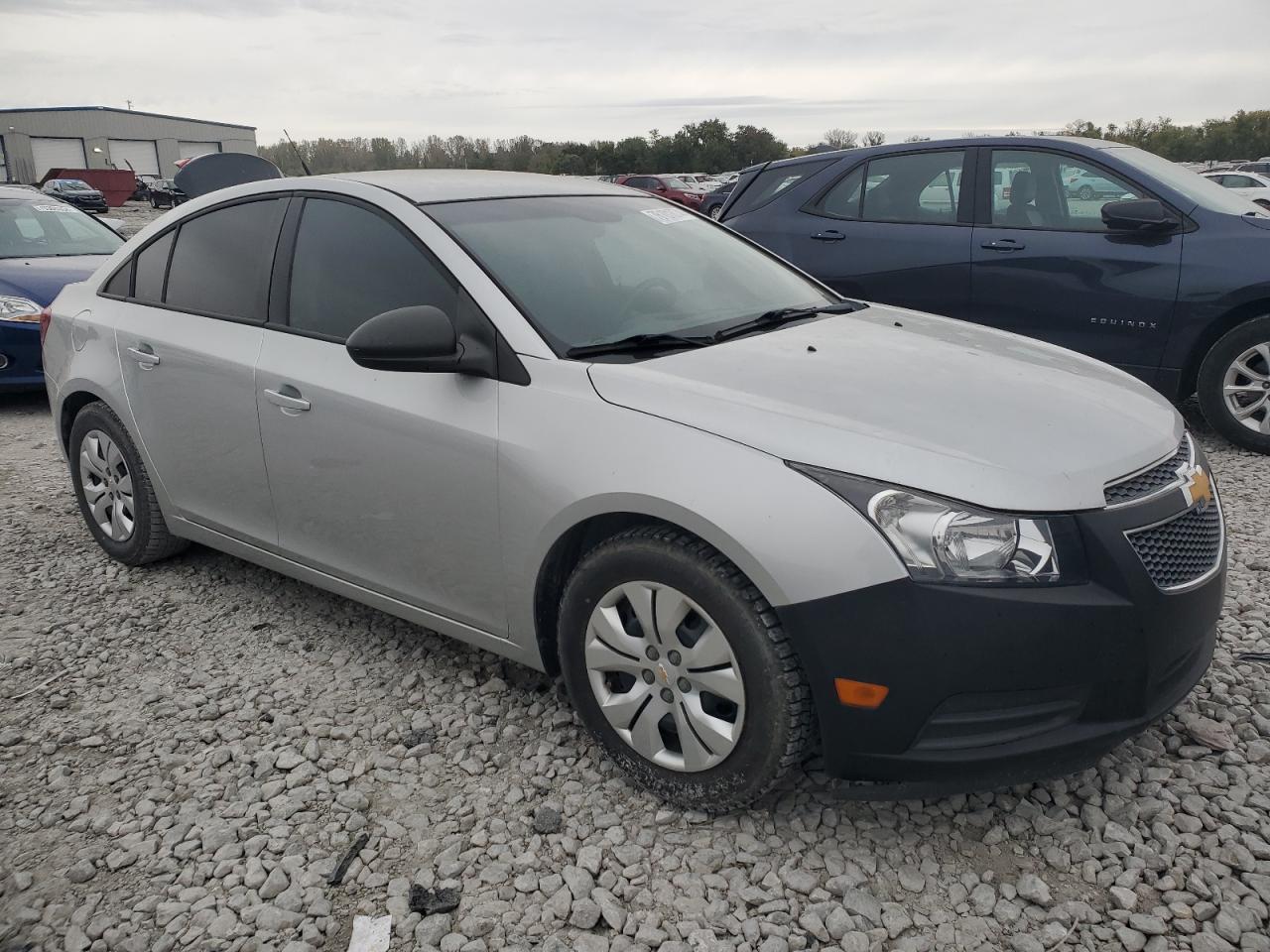 2013 Chevrolet Cruze - Image 4