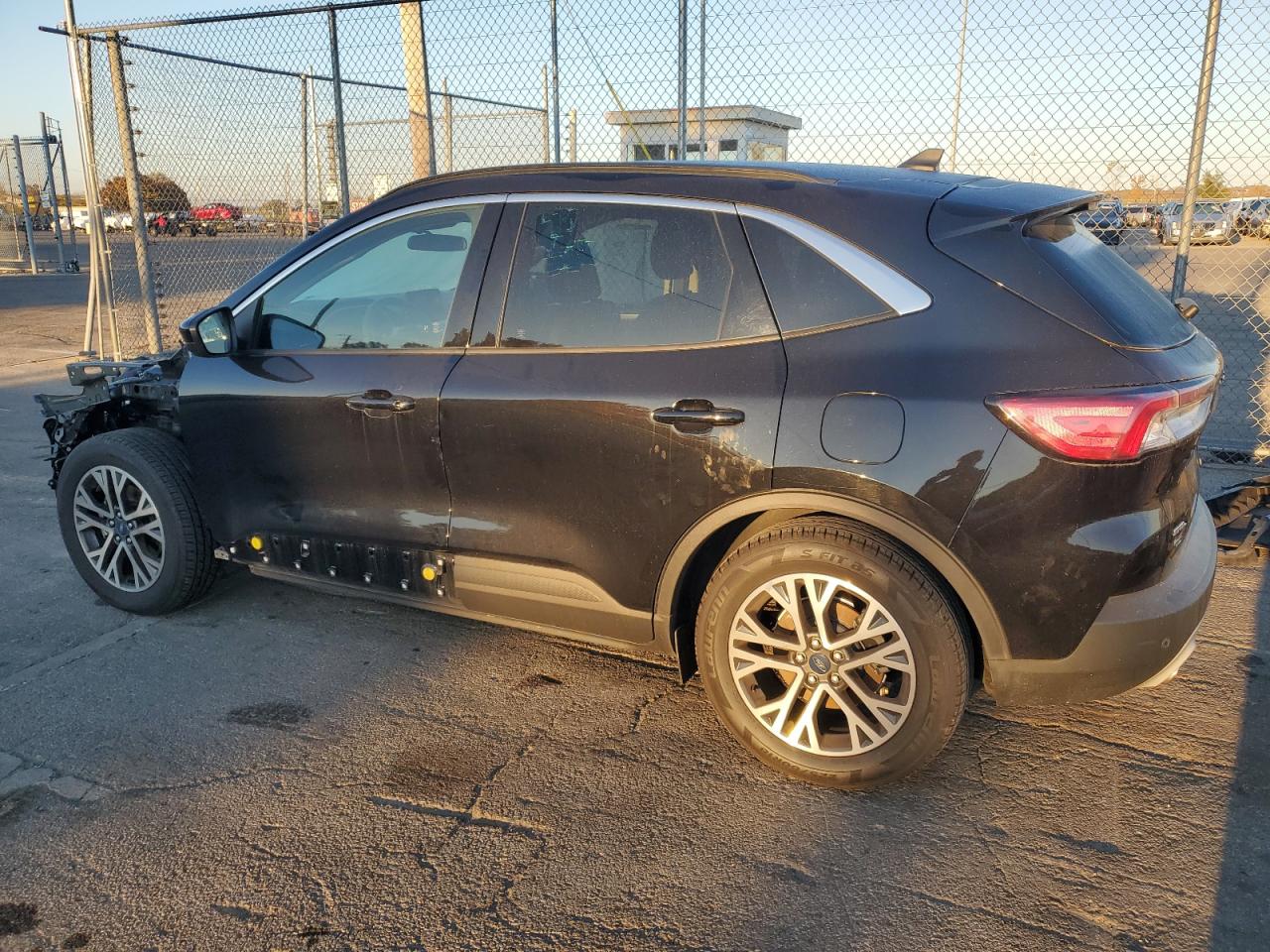 2020 Ford Escape - Image 2