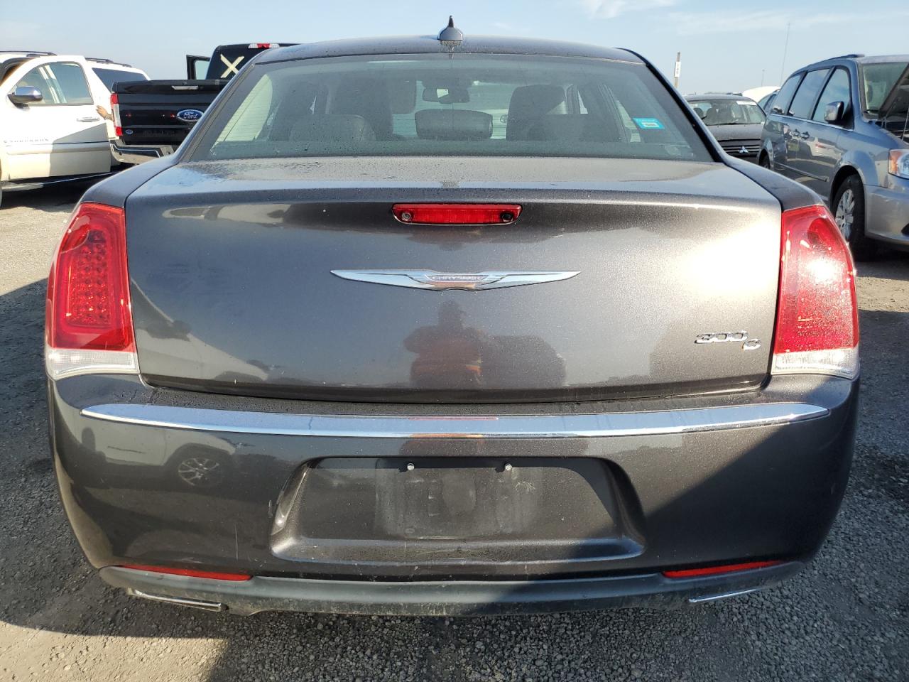 2016 Chrysler 300C VIN: 2C3CCAEG5GH198052 Lot: 76330164