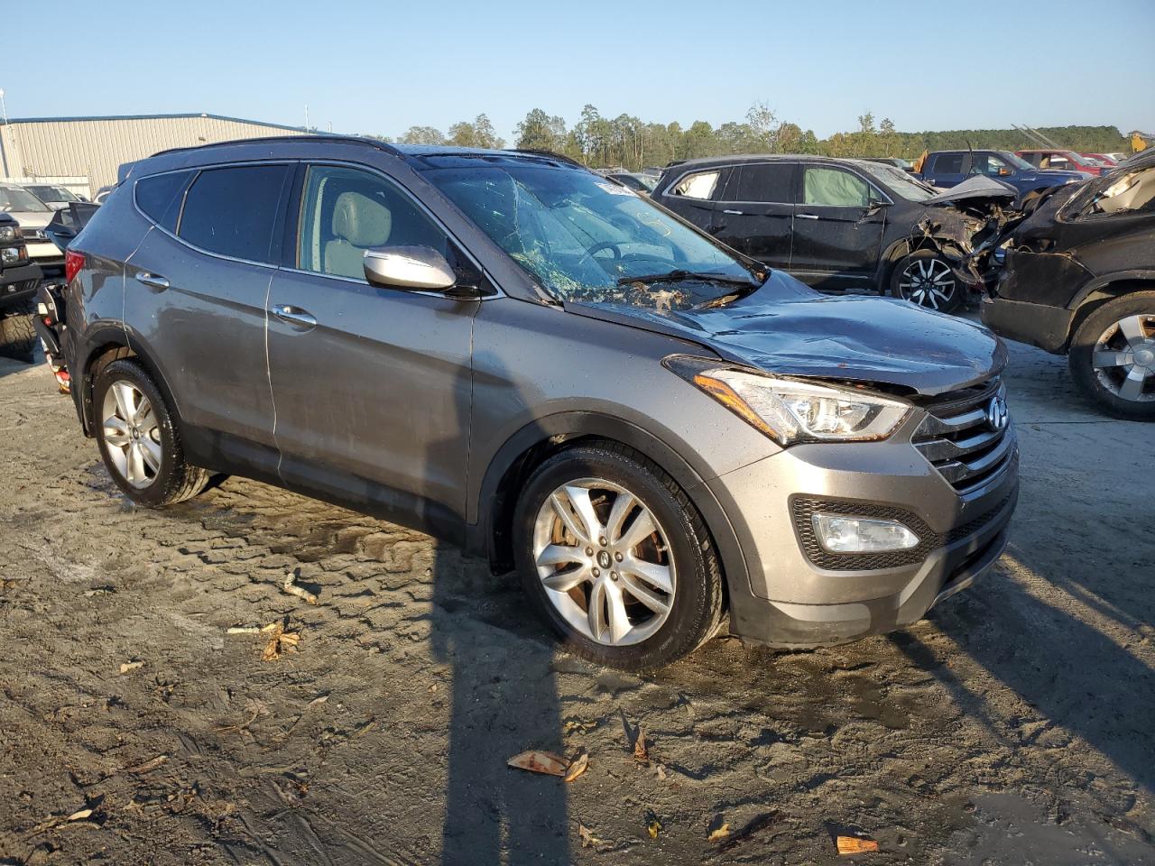 2015 Hyundai Santa Fe - Image 4