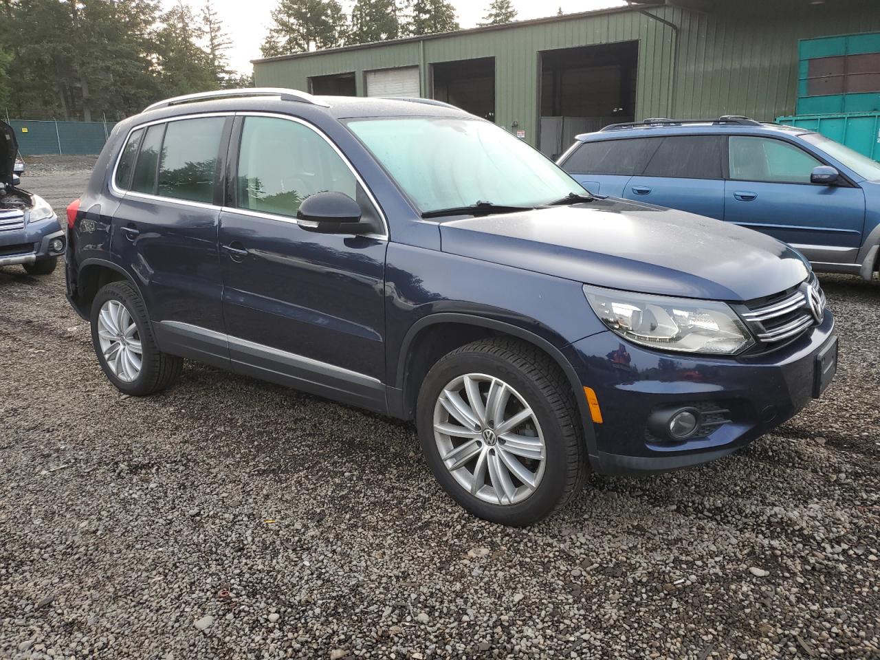2016 Volkswagen Tiguan - Image 4