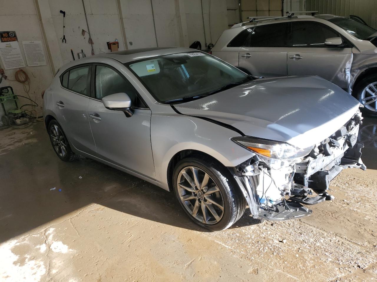 2018 Mazda 3 - Image 4