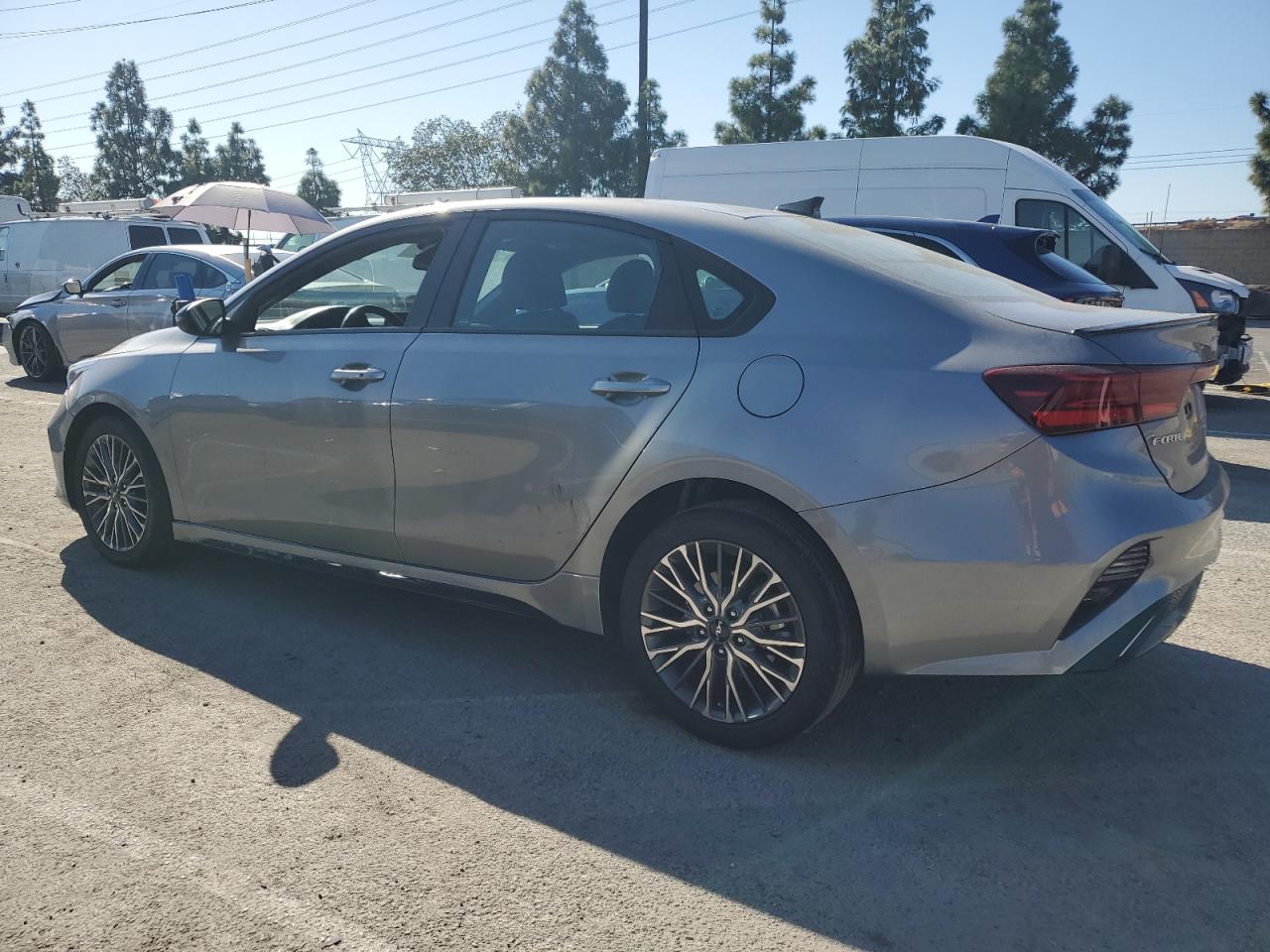 2023 Kia Forte - Image 2