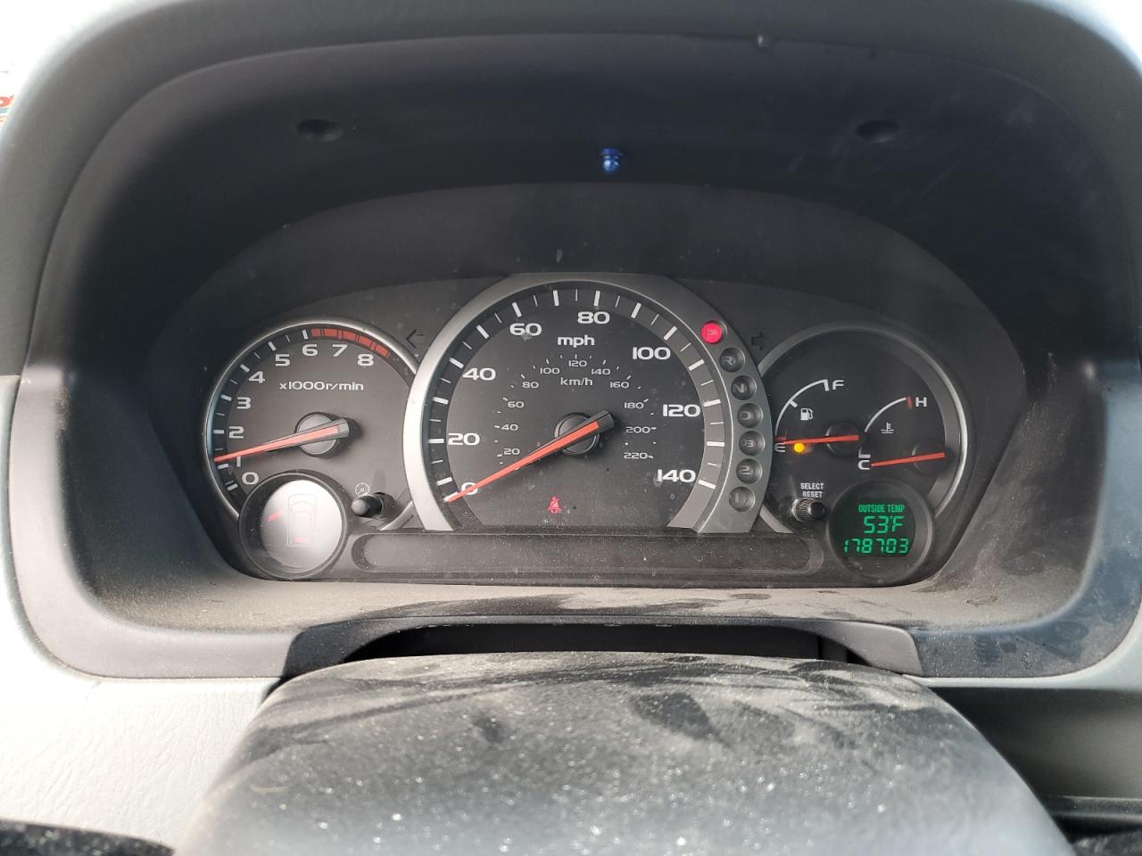 2004 Honda Pilot - Image 9