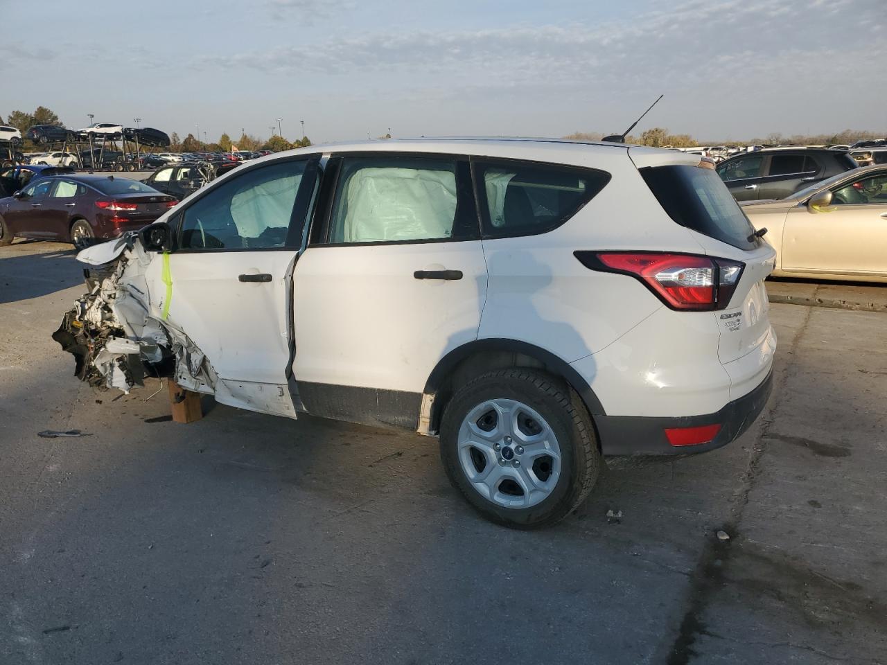 2018 Ford Escape - Image 2