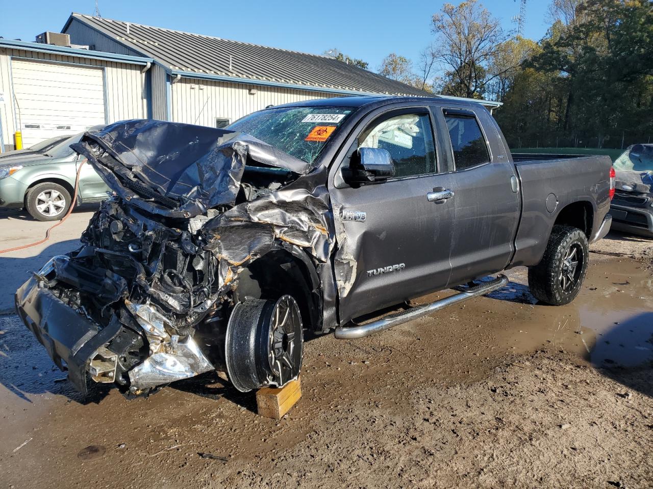2015 Toyota Tundra - Image 1