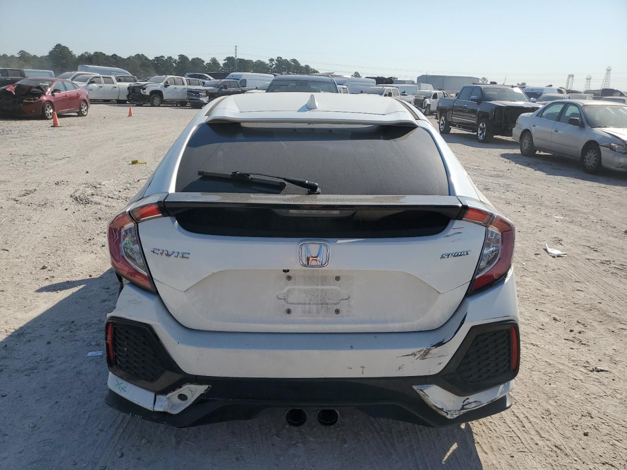 SHHFK7H4XJU416580 2018 Honda Civic Sport