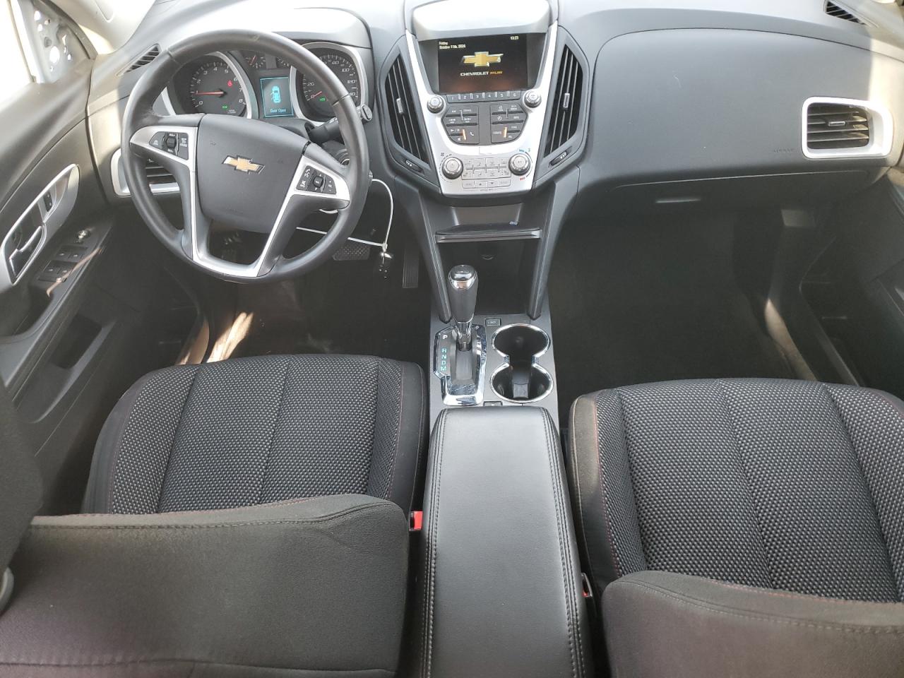 2GNFLFEK0H6110054 2017 Chevrolet Equinox Lt