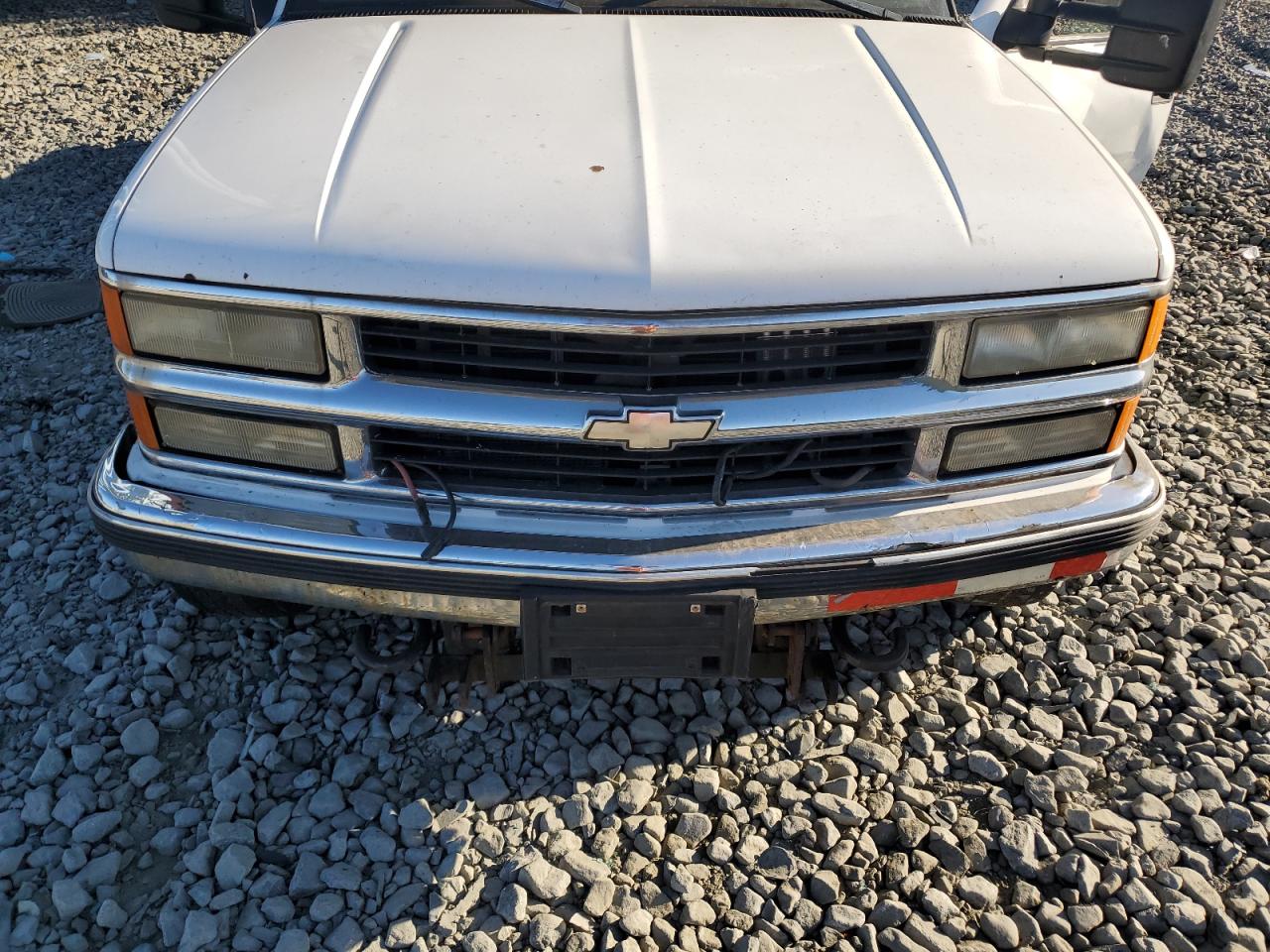 1998 Chevrolet Gmt-400 K2500 VIN: 1GCGK29RXWE215208 Lot: 75749674