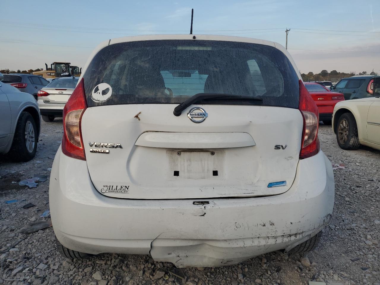 2015 Nissan Versa - Image 6
