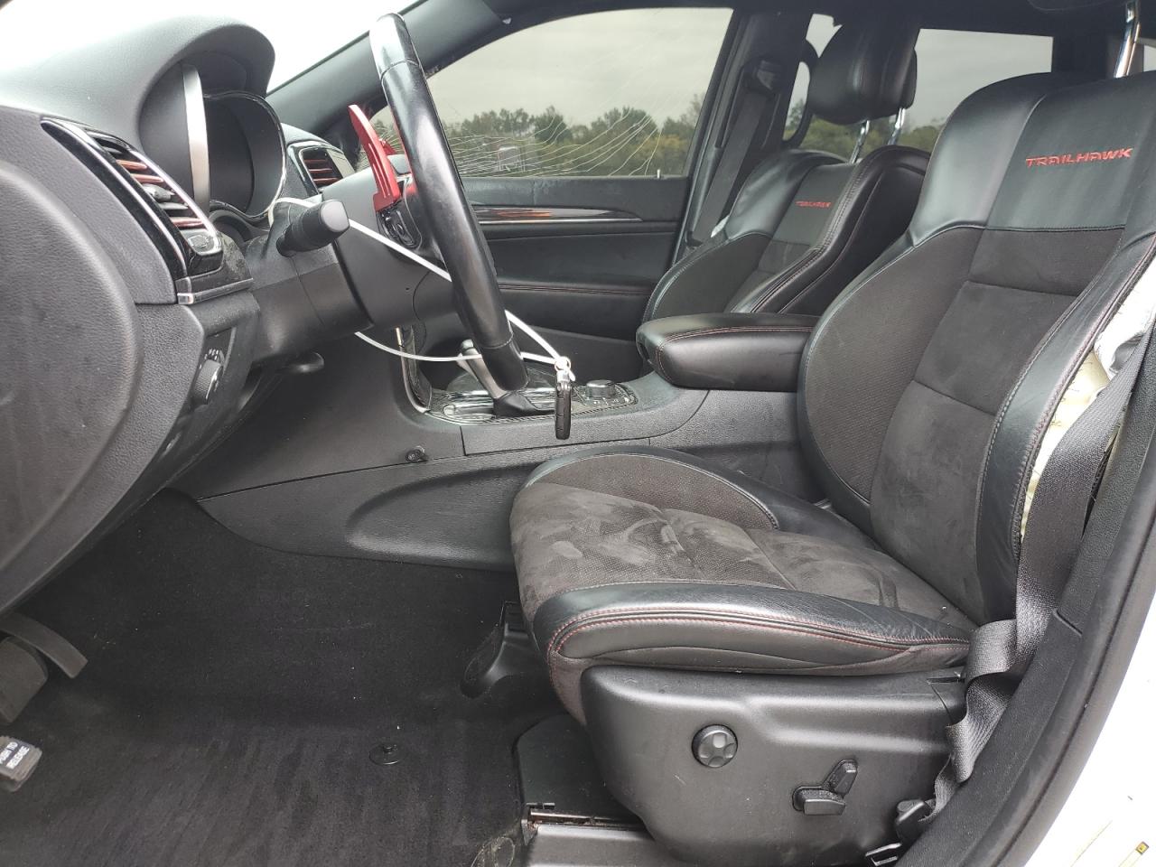 2020 Jeep Grand Cherokee - Image 7