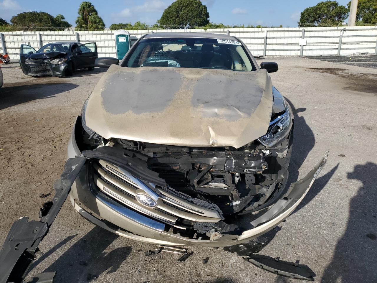 2018 Ford Taurus - Image 5