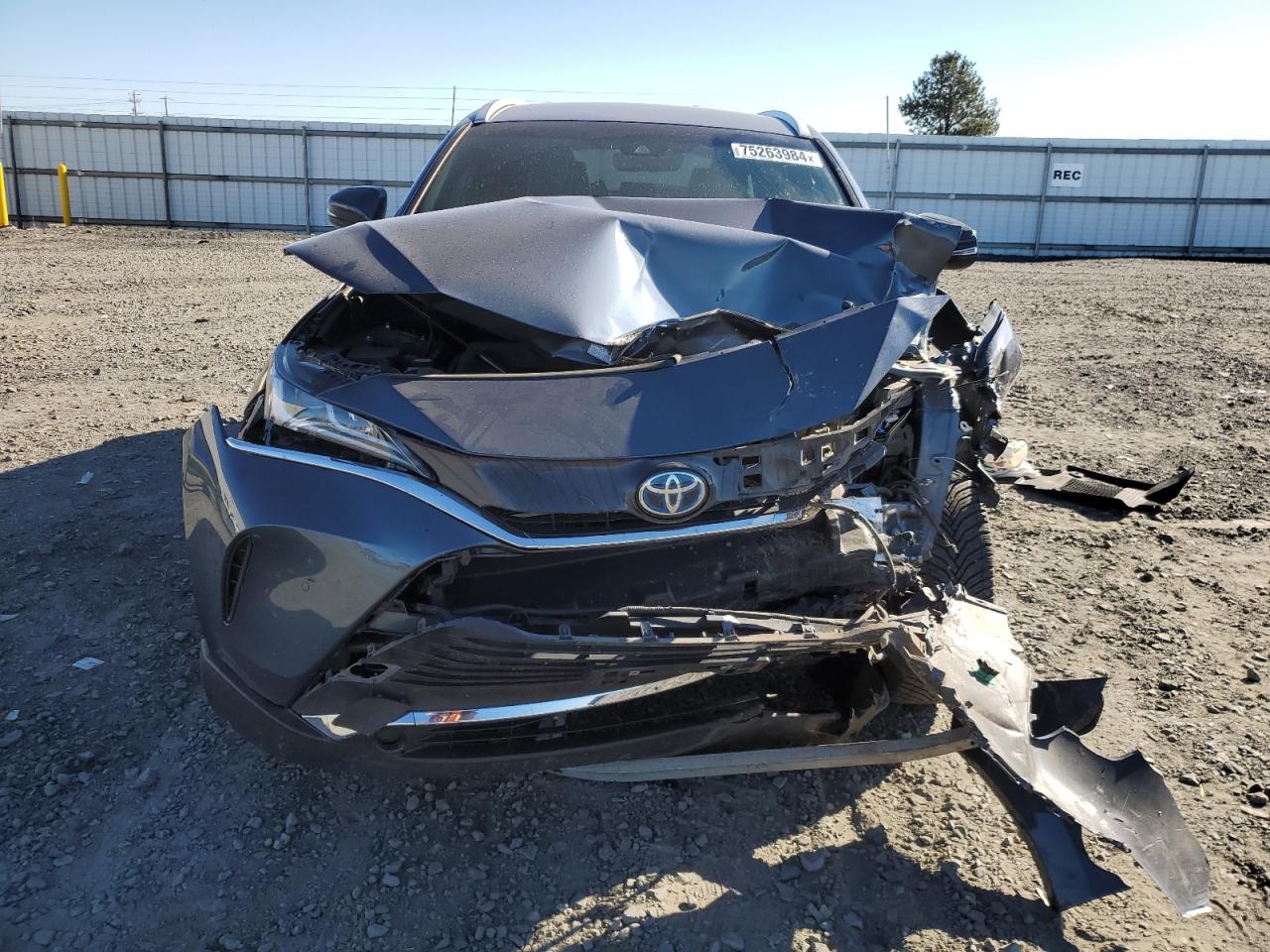 2021 Toyota Venza - Image 5