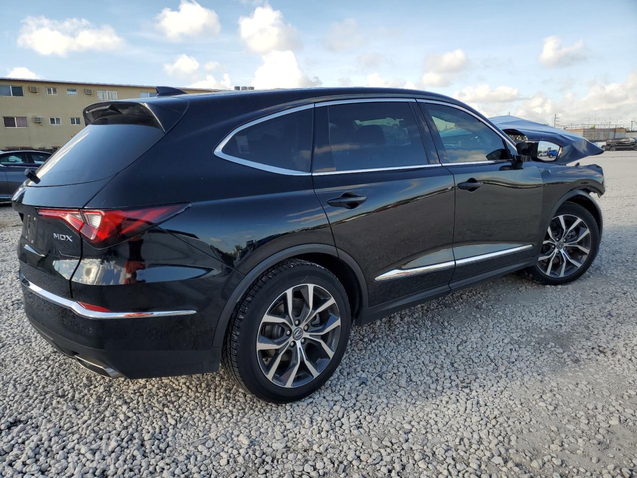 2022 Acura MDX - Image 3