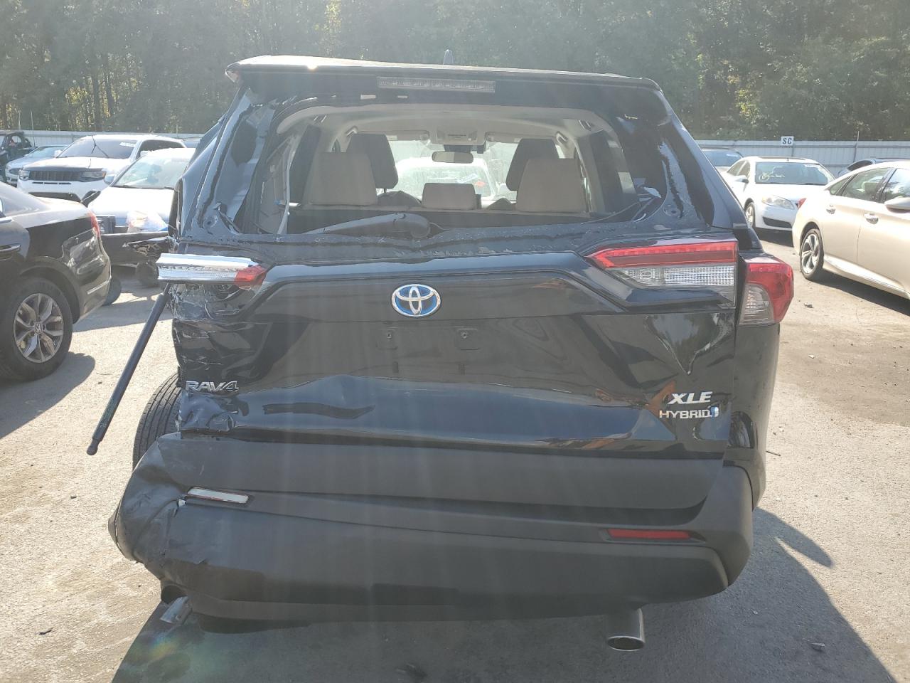 2020 Toyota Rav4 Xle VIN: 2T3RWRFV8LW049895 Lot: 74968114