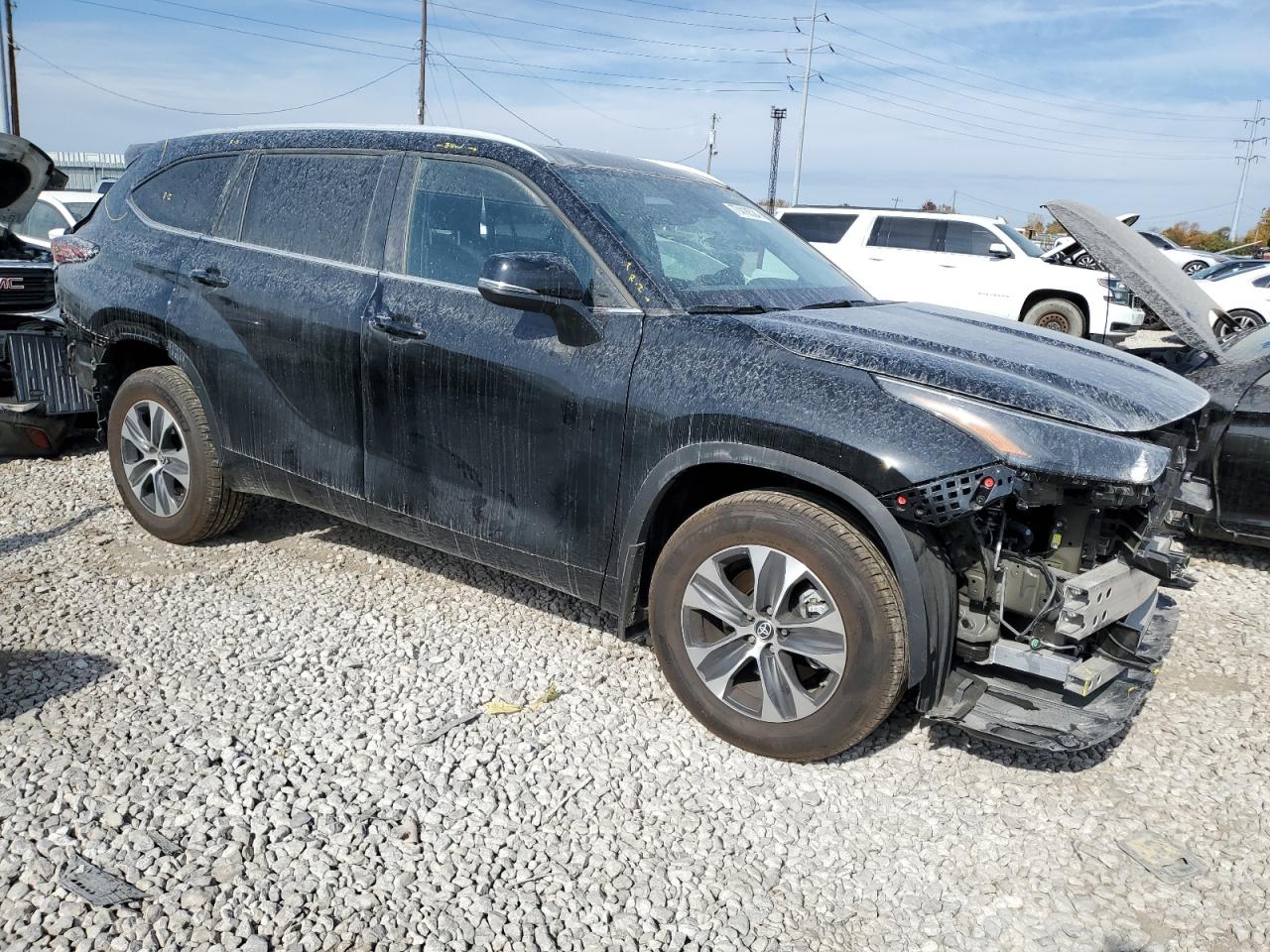 5TDKDRBH5RS561583 2024 Toyota Highlander Le