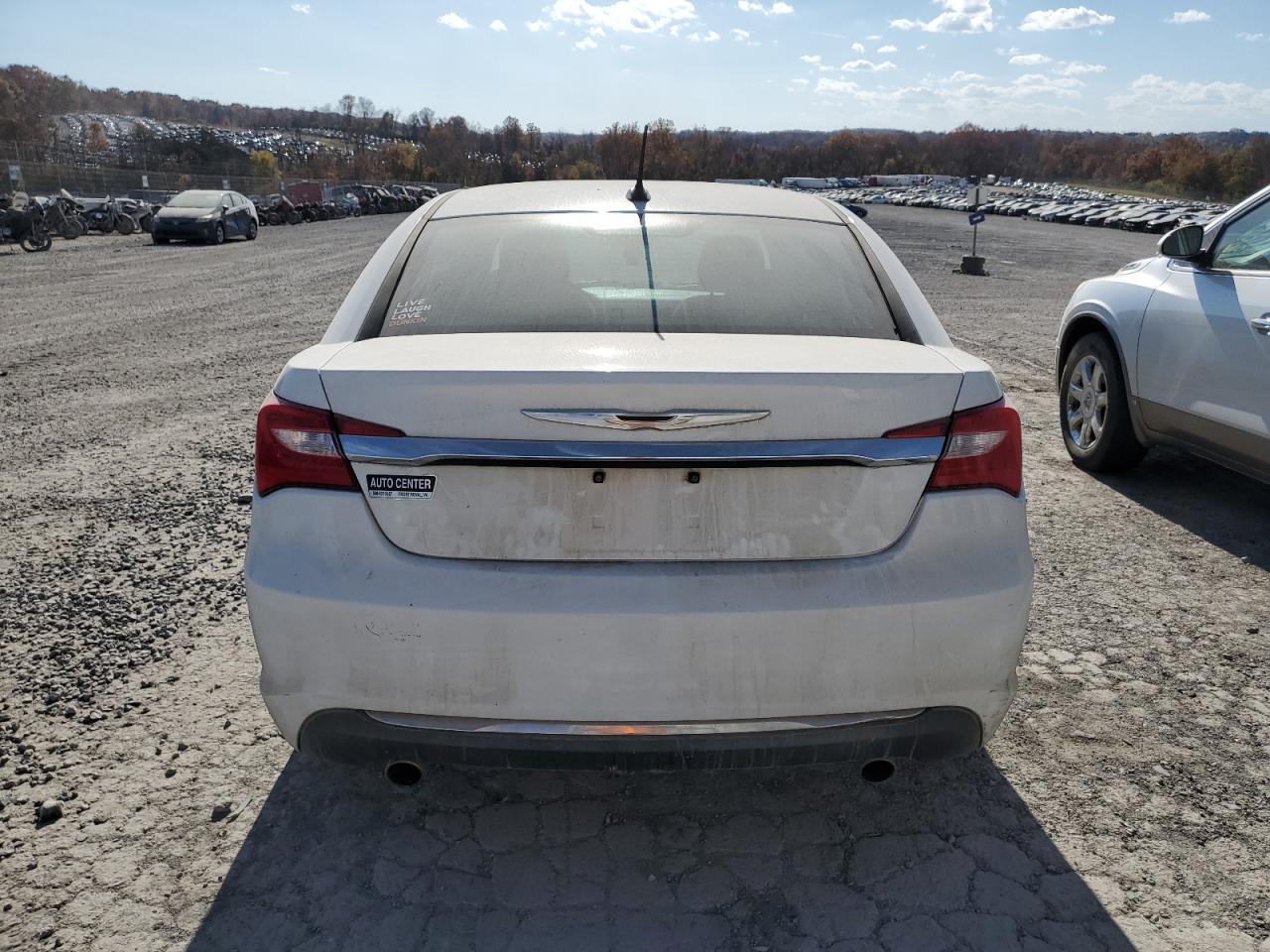 2014 Chrysler 200 Limited VIN: 1C3CCBCGXEN185438 Lot: 78392884