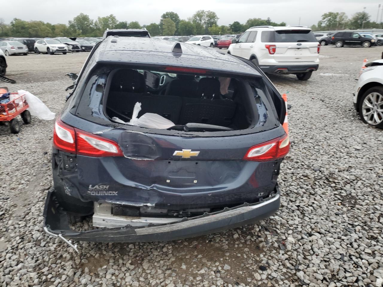 3GNAXJEV7JL365006 2018 Chevrolet Equinox Lt