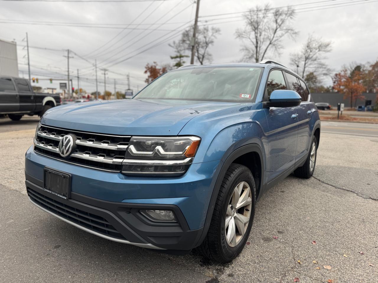 2019 Volkswagen Atlas - Image 2
