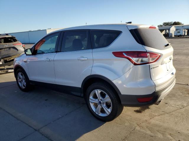  FORD ESCAPE 2016 Biały