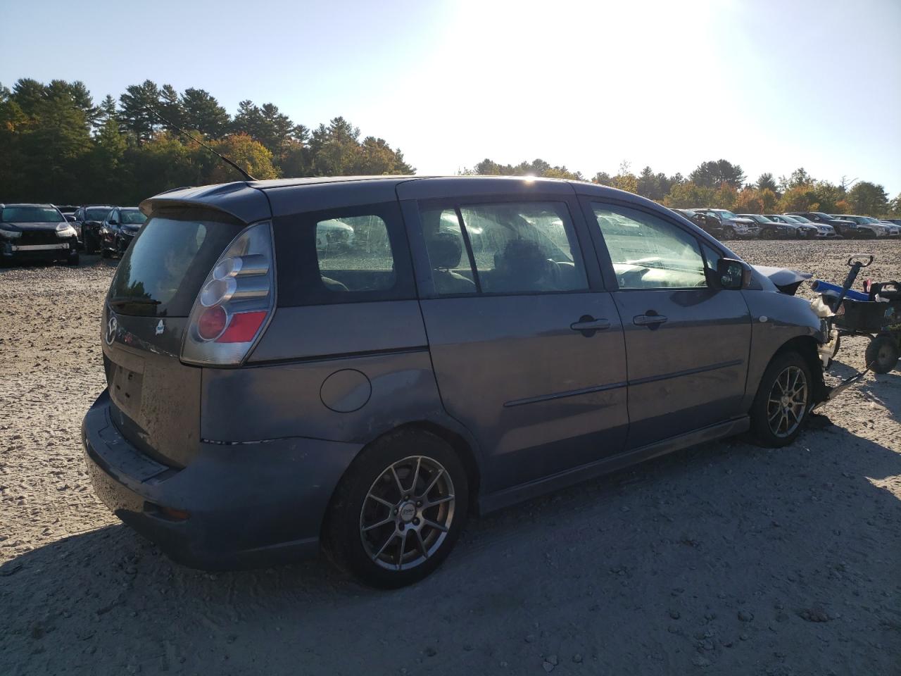 2007 Mazda 5 - Image 3