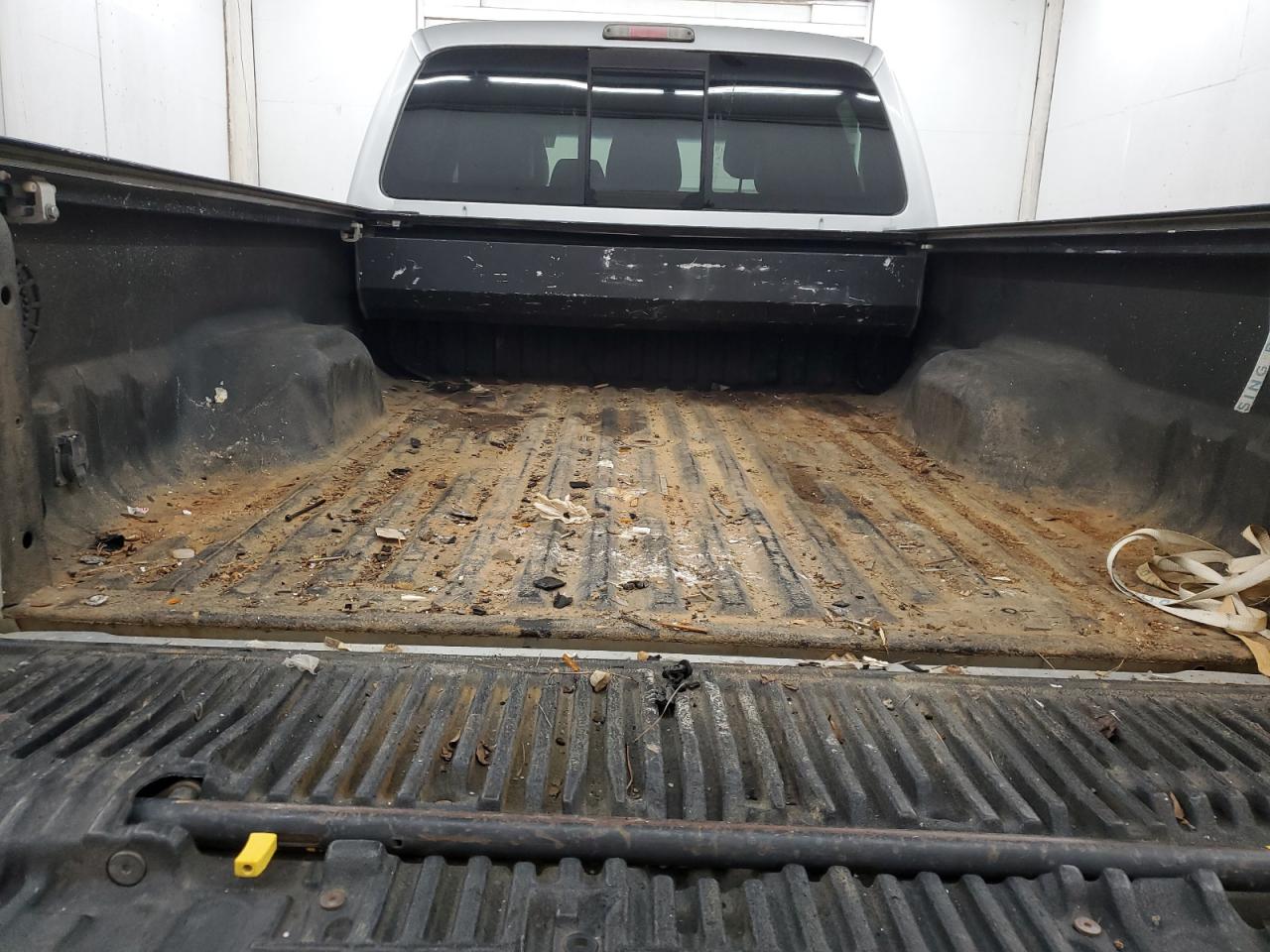 2011 Ford F250 - Image 10