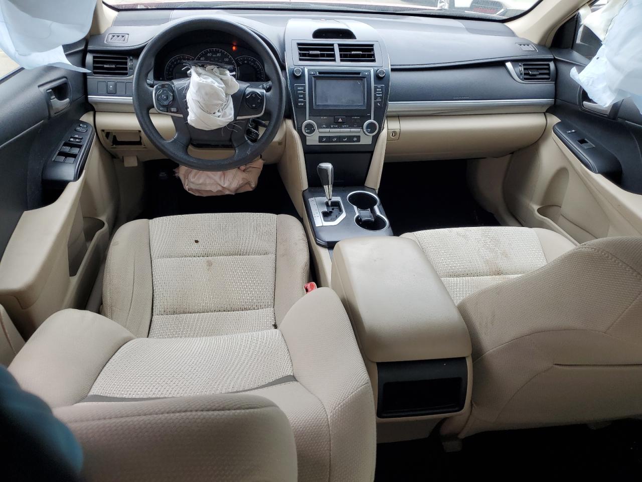 2014 Toyota Camry - Image 8