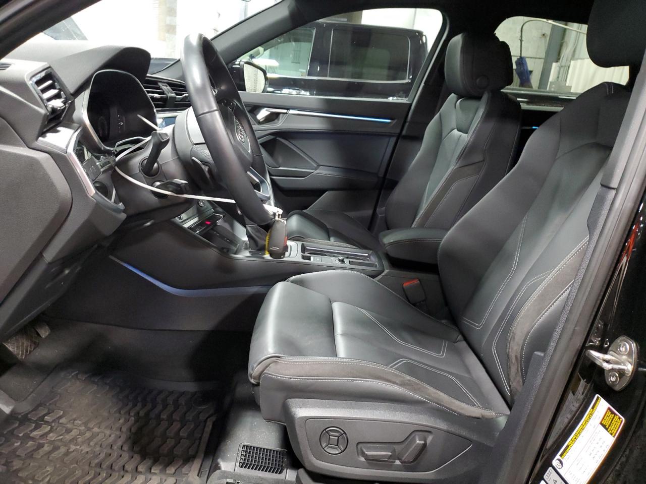 2023 Audi Q3 - Image 7