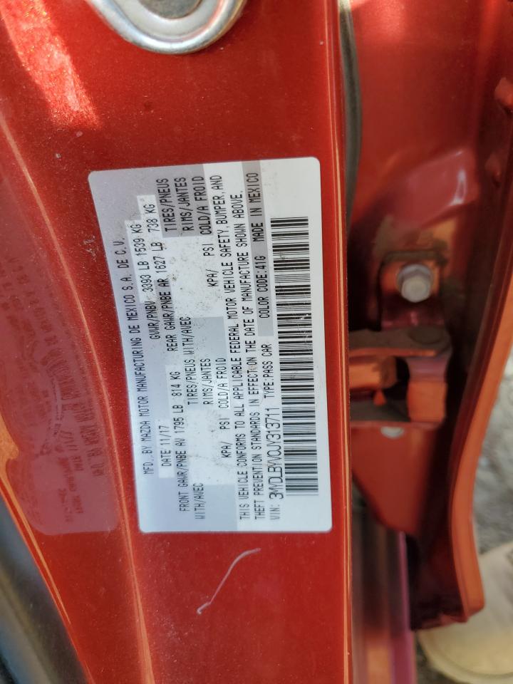 3MYDLBYV0JY313711 2018 Toyota Yaris Ia