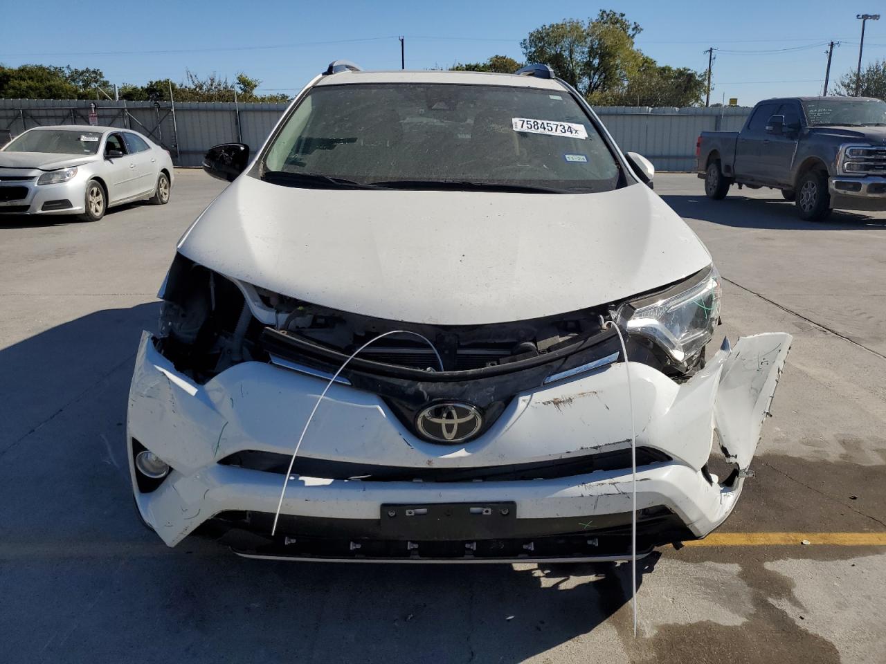 VIN JTMWFREV1JJ208014 2018 TOYOTA RAV4 no.5