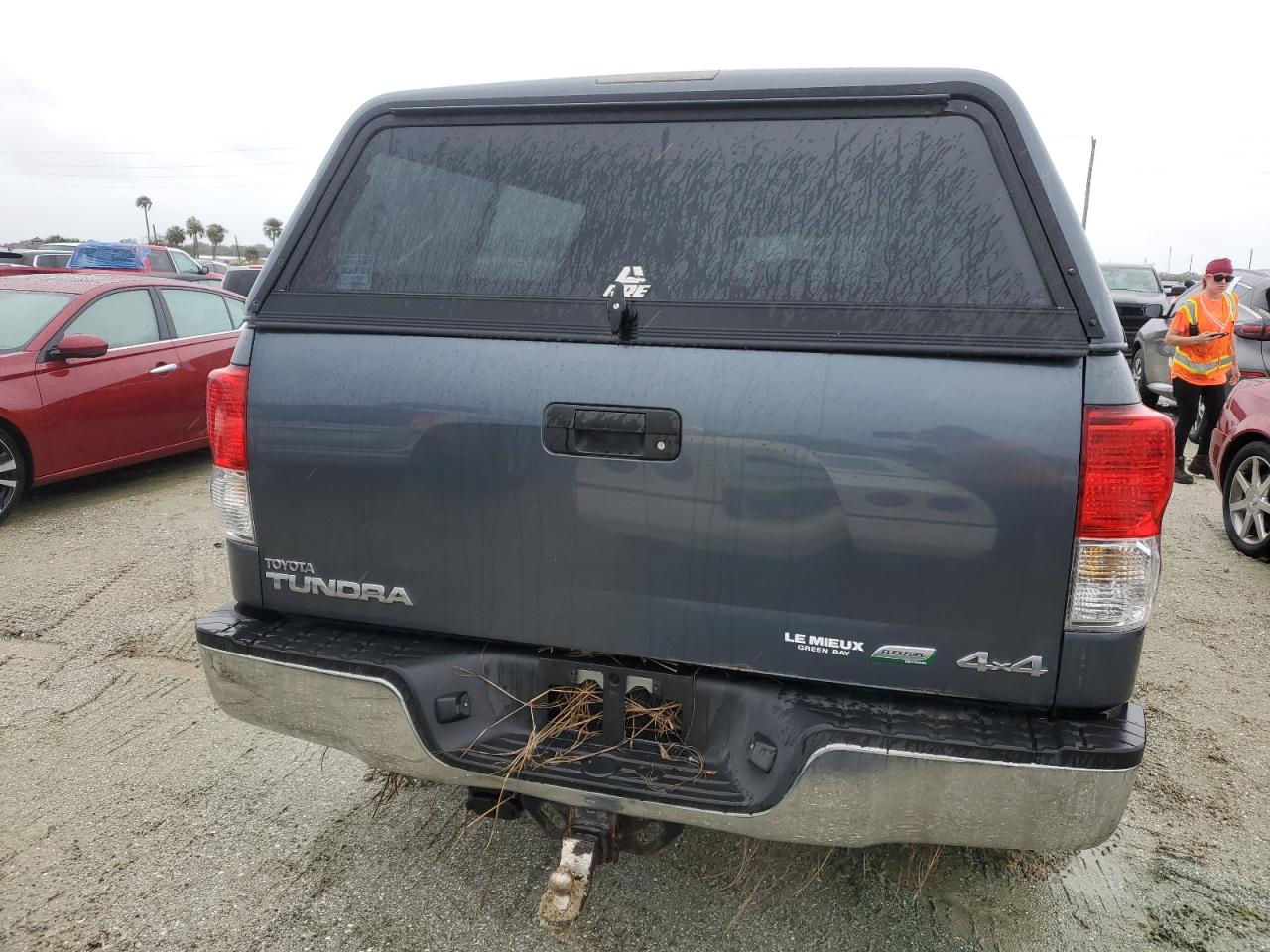 5TFUW5F15AX119944 2010 Toyota Tundra Double Cab Sr5