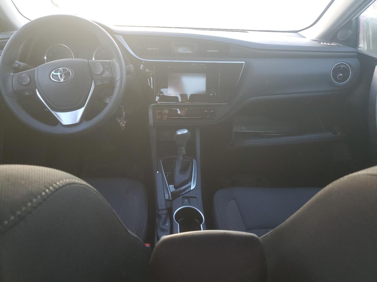 2018 Toyota Corolla - Image 8